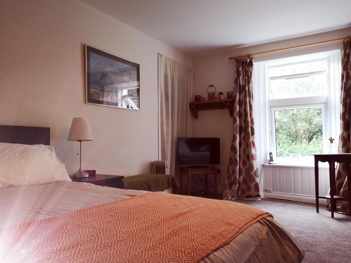 Rose Cottage Millport Exterior photo